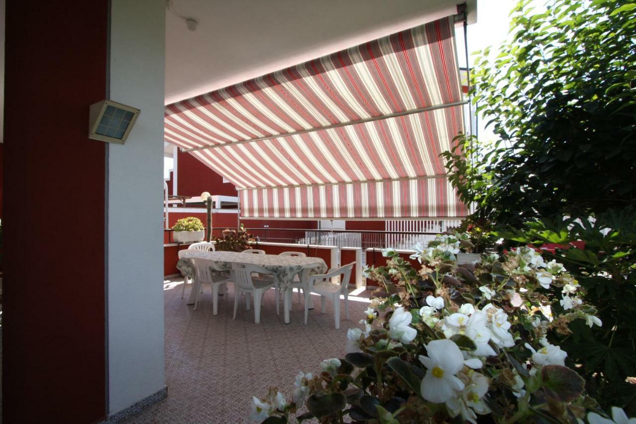 Villa Della Tartaruga Casal Palocco Exterior photo
